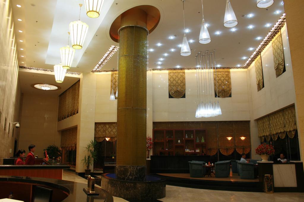 Weihai Times Business Hotel Exterior foto